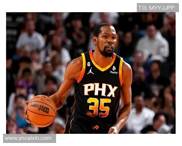 今日焦点战:杜兰特与对手激烈对决篮球巅峰对抗即将上演 今日焦点战:杜兰特与对手激烈对决篮球巅峰对抗即将上演